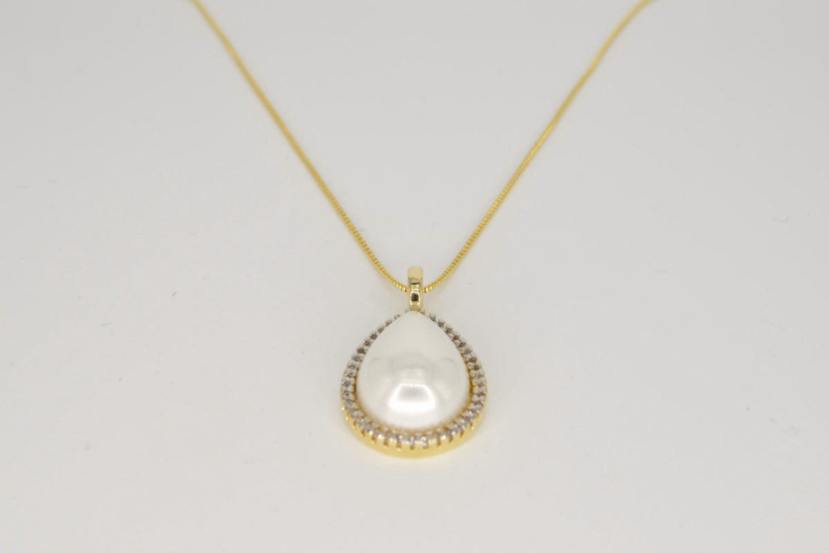 Aura Muschelperlen Halskette – 18K vergoldet