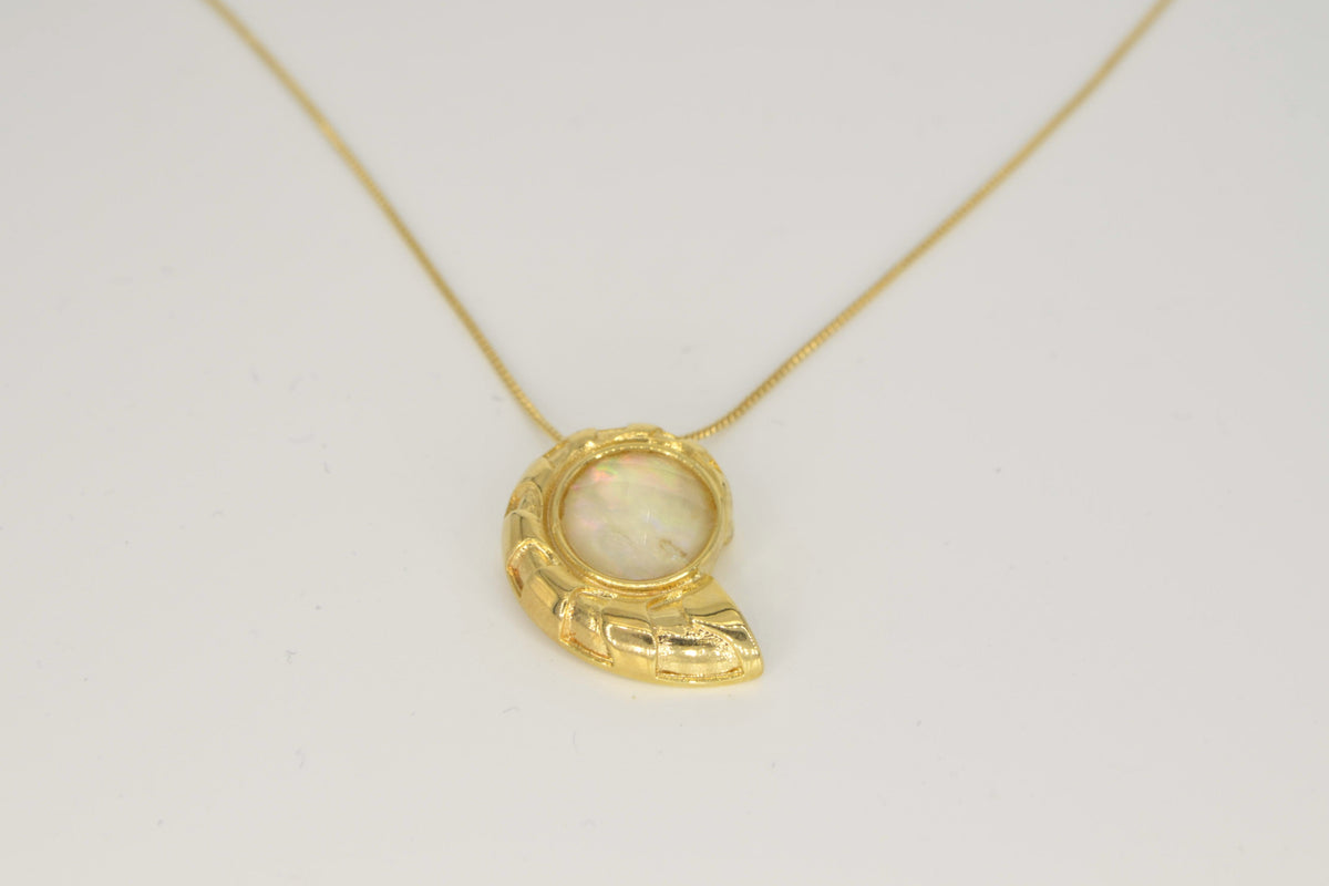 Shell Perlmutt Halskette – 18K vergoldet