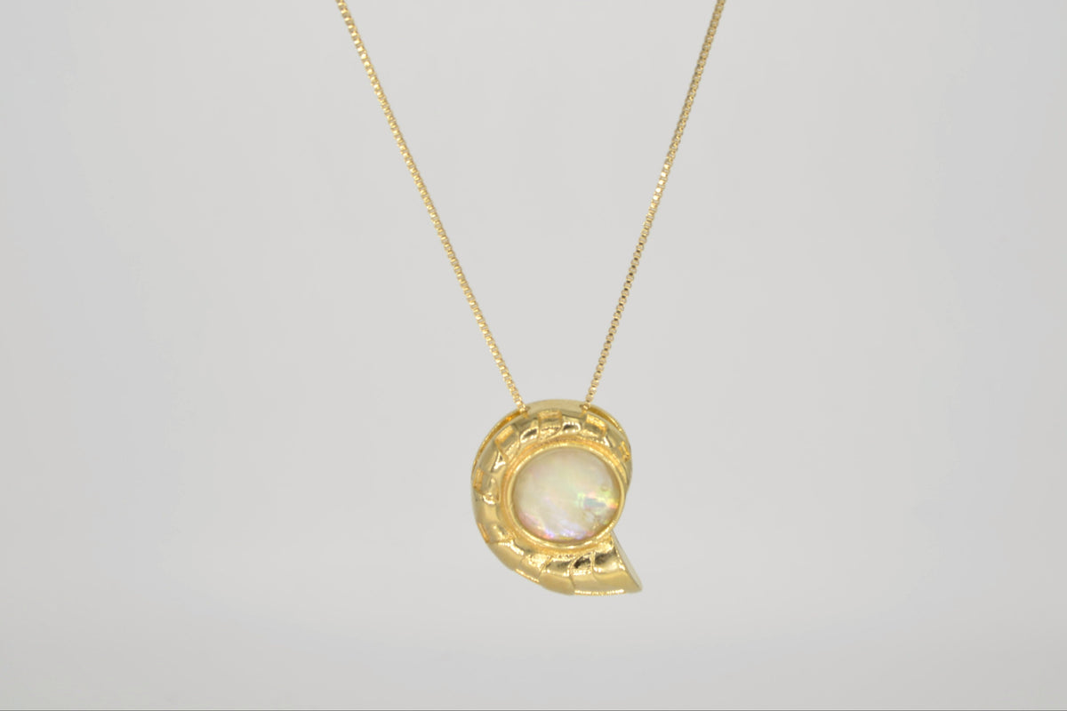 Shell Perlmutt Halskette – 18K vergoldet